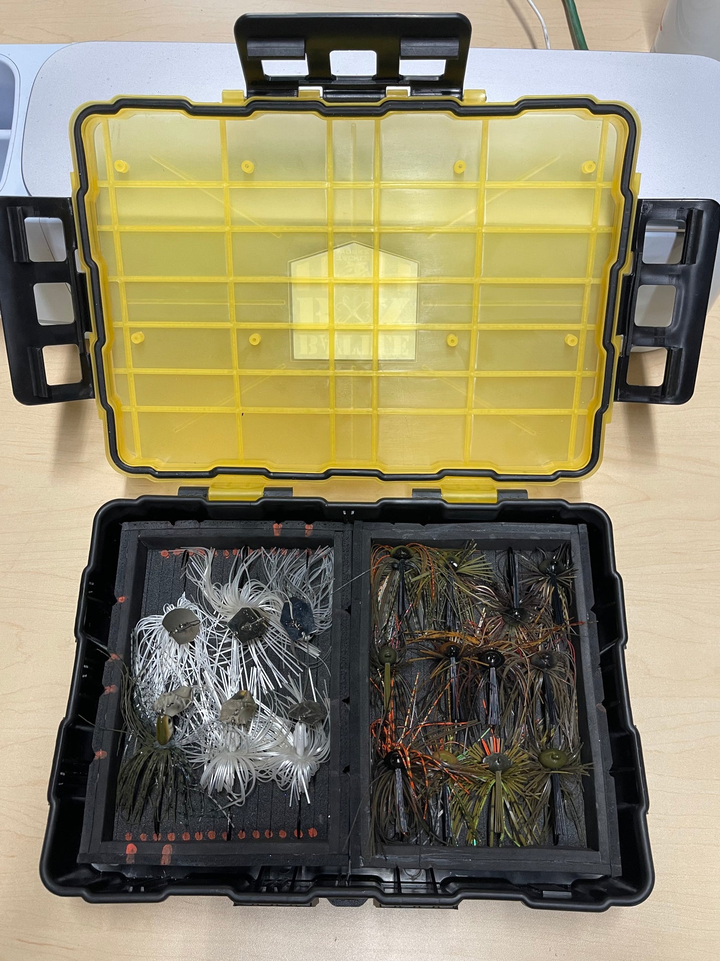 
                  
                    Jig-Bladed jig insert
                  
                